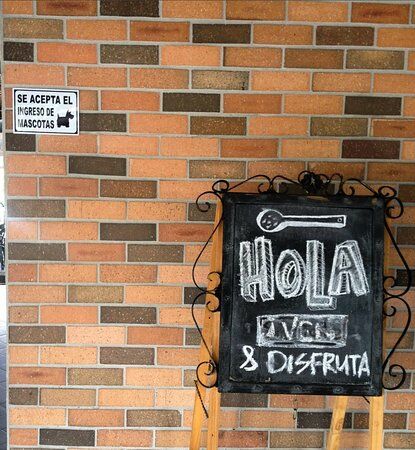 PaloSanto Restaurante Bar